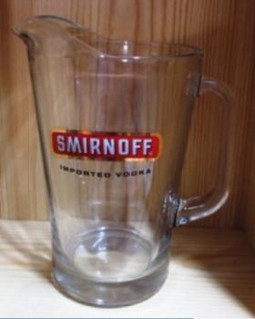 Großer "Smirnoff" Glaskrug/Karaffe